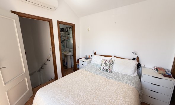 Resale - Bungalow - Orihuela Costa - La Zenia