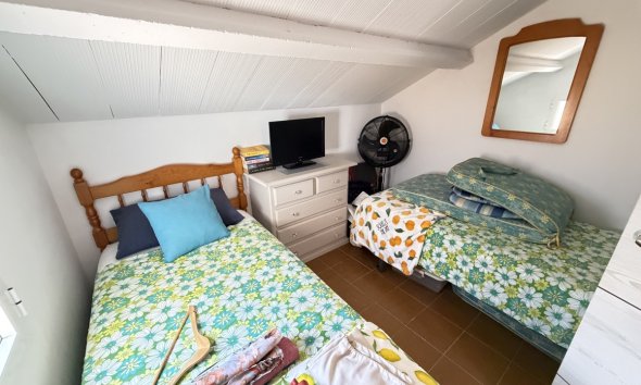 Resale - Bungalow - Orihuela Costa - La Zenia