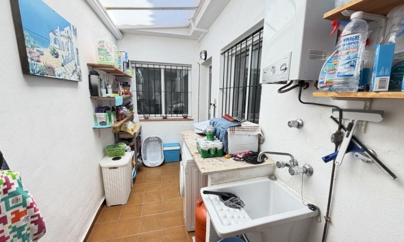 Resale - Bungalow - Orihuela Costa - La Zenia