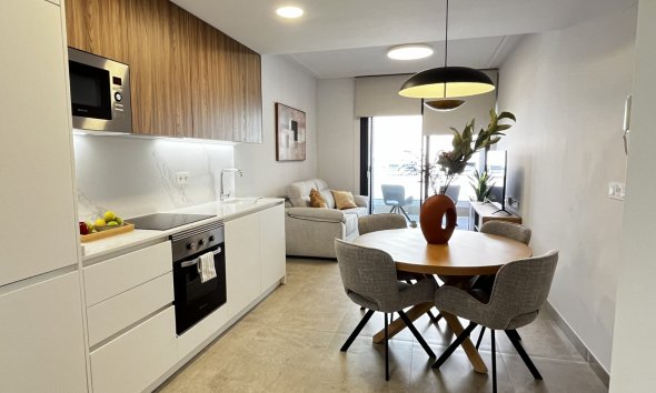 Resale - Apartment - Torrevieja - Playa de El Cura