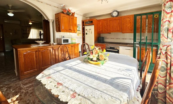 Resale - Terraced house / Townhouse - Orihuela Costa - La Zenia