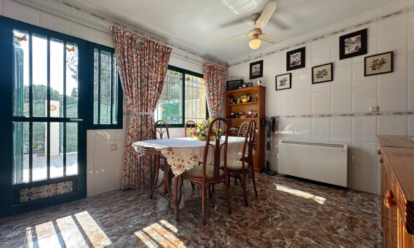 Resale - Terraced house / Townhouse - Orihuela Costa - La Zenia