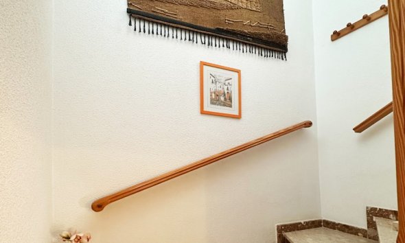 Resale - Terraced house / Townhouse - Orihuela Costa - La Zenia