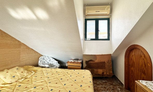 Resale - Terraced house / Townhouse - Orihuela Costa - La Zenia