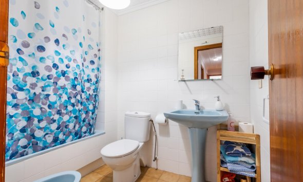 Resale - Apartment - Torrevieja - playa de los naufragos