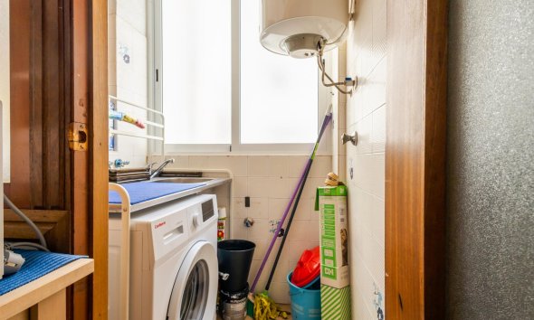 Resale - Apartment - Torrevieja - playa de los naufragos