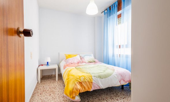 Resale - Apartment - Torrevieja - playa de los naufragos
