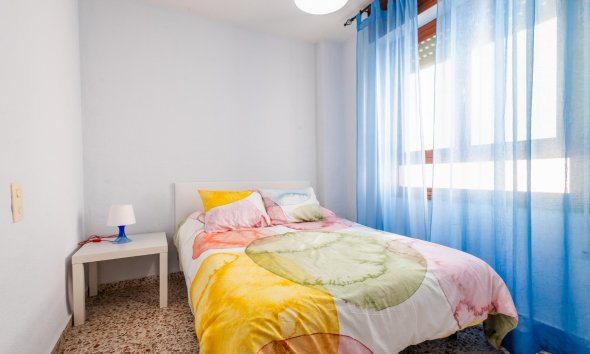 Resale - Apartment - Torrevieja - playa de los naufragos