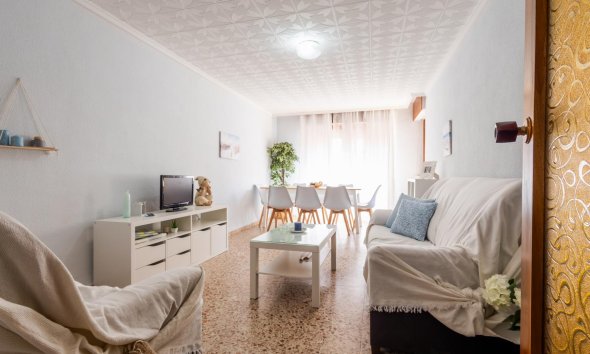 Resale - Apartment - Torrevieja - playa de los naufragos