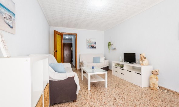Resale - Apartment - Torrevieja - playa de los naufragos