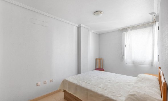 Resale - Apartment - Torrevieja - Centro