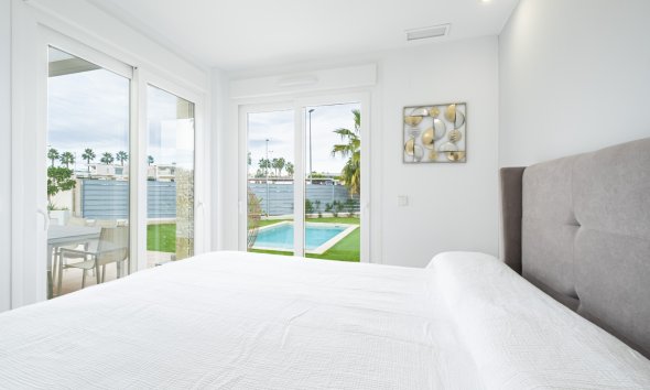 Resale - Terraced house / Townhouse - Orihuela - Vistabella