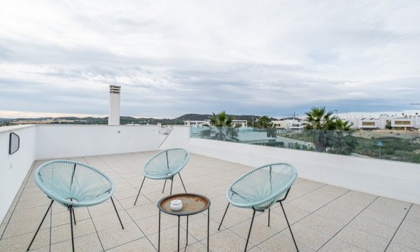 Resale - Terraced house / Townhouse - Orihuela - Vistabella