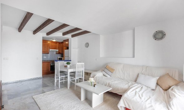 Resale - Apartment - Torrevieja - Aldea del mar