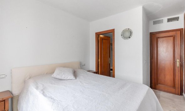 Resale - Apartment - Torrevieja - Aldea del mar