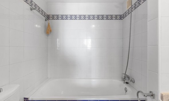 Resale - Apartment - Torrevieja - Aldea del mar