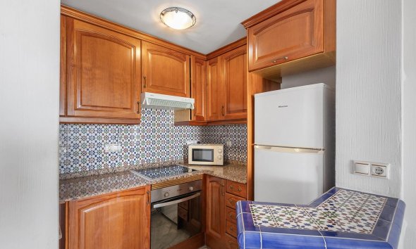 Resale - Apartment - Torrevieja - Aldea del mar