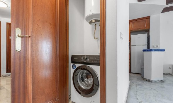 Resale - Apartment - Torrevieja - Aldea del mar