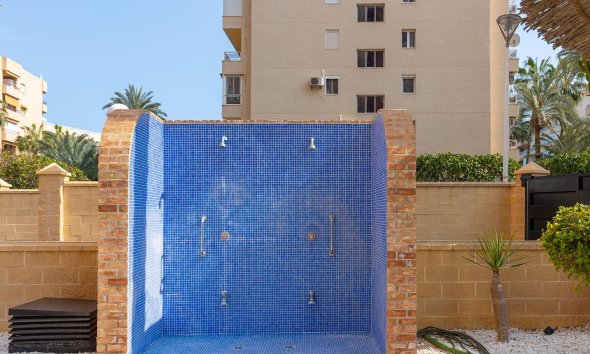 Resale - Apartment - Torrevieja - Aldea del mar