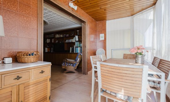 Resale - Apartment - Torrevieja - Playa del Acequión