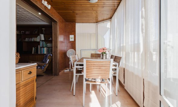 Resale - Apartment - Torrevieja - Playa del Acequión