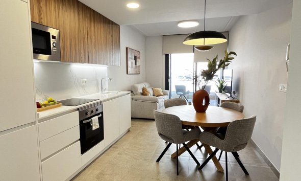 Reventa - Apartamento - Torrevieja - Playa del cura