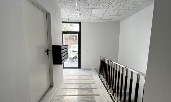 Reventa - Apartamento - Torrevieja - Playa del cura