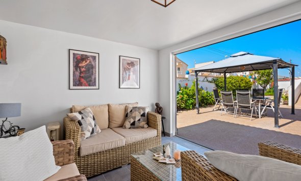 Resale - Villa - Ciudad Quesada - Rojales