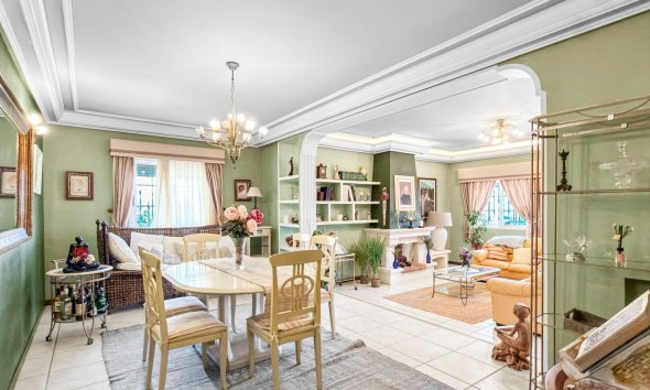 Resale - Villa - Torrevieja - Torrelamata - La Mata