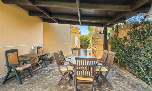 Resale - Villa - Torrevieja - Torrelamata - La Mata