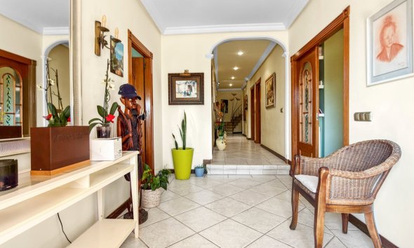 Resale - Villa - Torrevieja - Torrelamata - La Mata