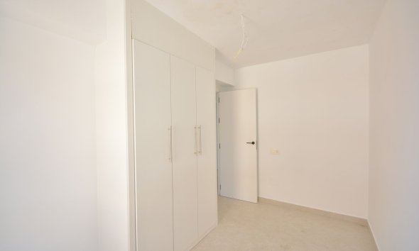 Resale - Apartment - Torrevieja - La Mata