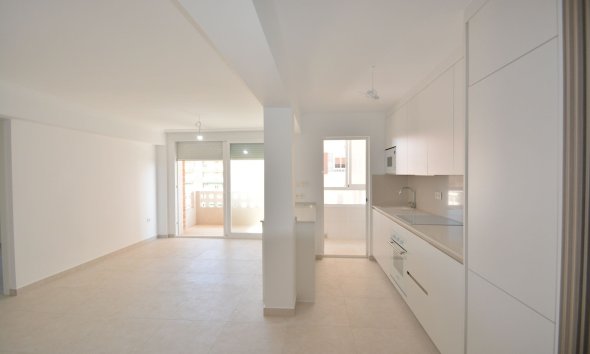 Resale - Apartment - Torrevieja - La Mata
