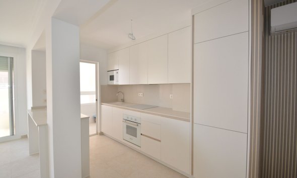 Resale - Apartment - Torrevieja - La Mata
