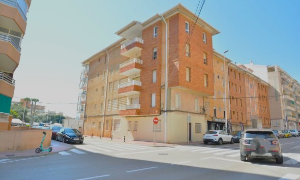 Resale - Apartment - Torrevieja - La Mata