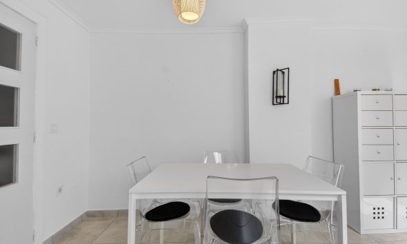 Resale - Apartment - Guardamar del Segura - CENTRO