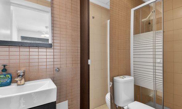 Resale - Apartment - Guardamar del Segura - CENTRO