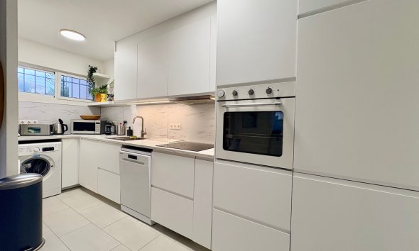 Resale - Terraced house / Townhouse - Orihuela Costa - Cabo Roig