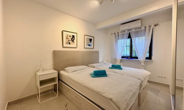 Resale - Terraced house / Townhouse - Orihuela Costa - Cabo Roig