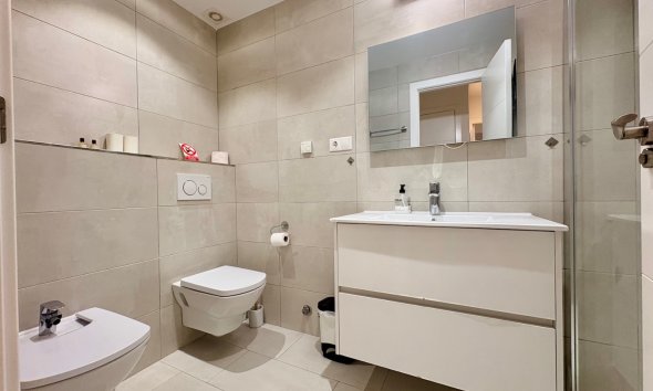 Resale - Terraced house / Townhouse - Orihuela Costa - Cabo Roig