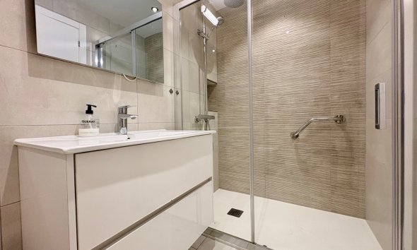 Resale - Terraced house / Townhouse - Orihuela Costa - Cabo Roig