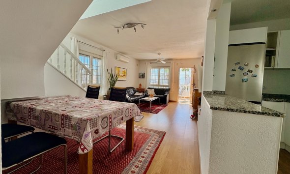 Resale - Villa - Orihuela - Villamartin