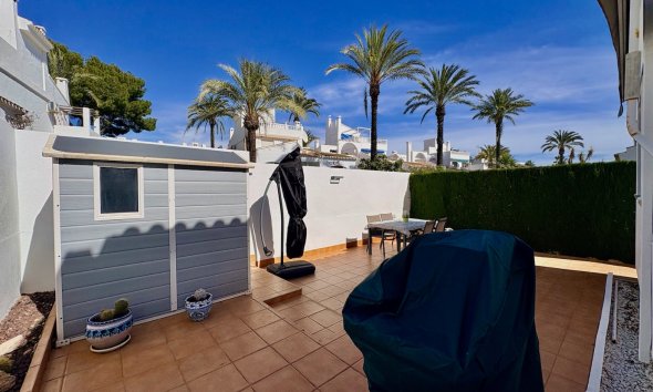 Resale - Villa - Orihuela - Villamartin