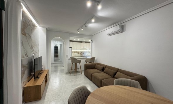 Resale - Apartment - Orihuela Costa - Villamartín-Las Filipinas