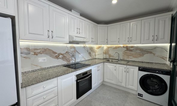 Resale - Apartment - Orihuela Costa - Villamartín-Las Filipinas