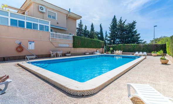 Resale - Villa - Torrevieja - Los Balcones - Los Altos del Edén