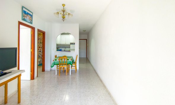 Resale - Apartment - Torrevieja - Estacion de autobuses