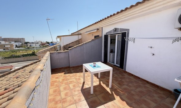 Resale - Apartment - Orihuela Costa - La Zenia