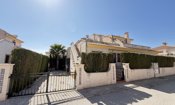 Resale - Bungalow - Orihuela Costa - Villamartin