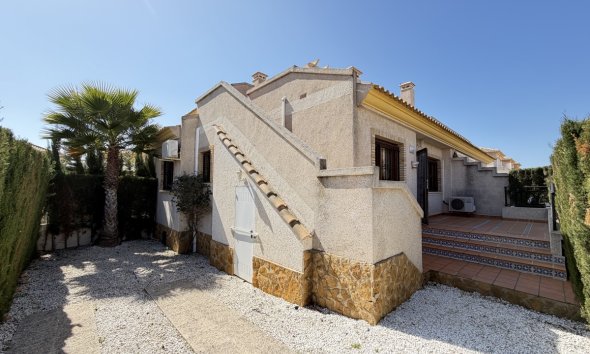 Resale - Bungalow - Orihuela Costa - Villamartin